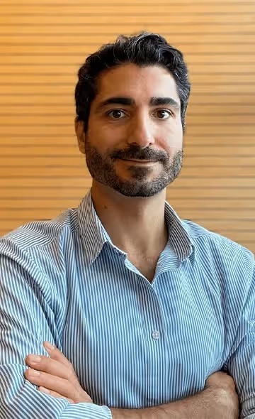 Проф. д-р Фрэнк АТЛАН