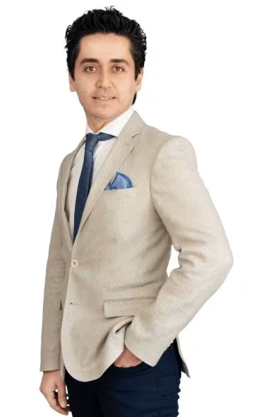 Доктор Камиль Манав