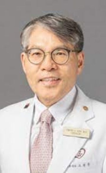Dr. Kwang-Kon