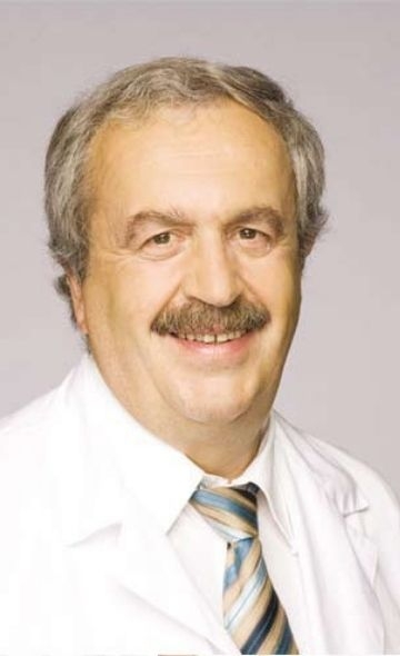 Dr. Eduard