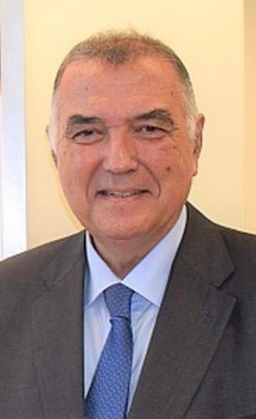 الدكتور لويس كابيرو رورا