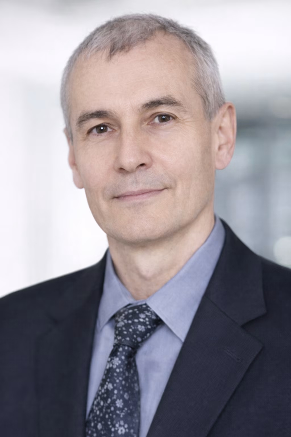 الدكتور ايفان